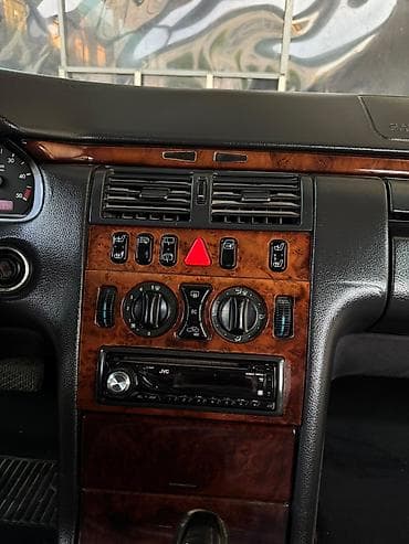 sprinter 2 9: Mercedes-Benz E-Class: 2001 г., 2.7 л, Автомат, Бензин, Универсал — 3
