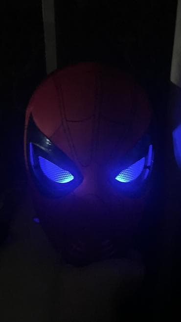 ярки: Светящаяся маска «Spider Visor» (с коробкой) подсветка активируется — 3