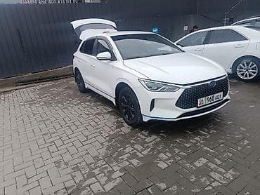 BYD: BYD Song Plus: 2022 г., Гибрид, Седан — 1