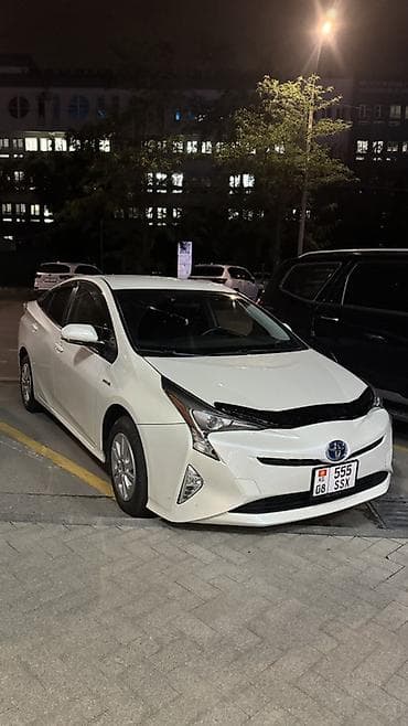 e2 byd: Toyota Prius: 2017 г., 1.8 л, Вариатор, Гибрид, Хэтчбэк — 1