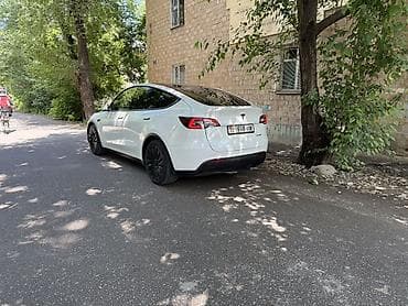 матор несия: Tesla Model Y: 2021 г., Электромобиль, Кроссовер — 5