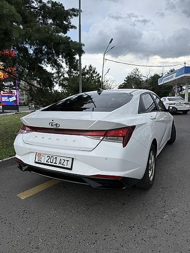 1 18: Hyundai Avante: 2021 г., 1.6 л, Вариатор, Бензин, Седан — 4