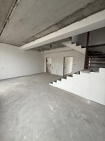 продается дом г чолпон ата: Продаётся таунхаус 🏡 📍 Локация: район Селекционное, ул. Муромская — 5