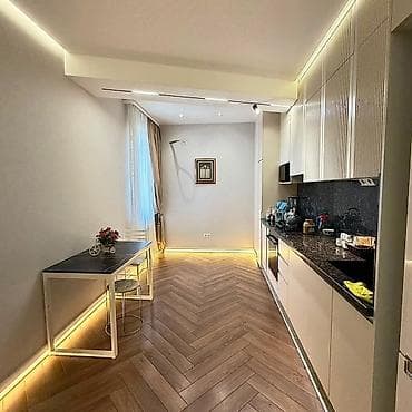 3 комнаты, 90 м², Советская/Скрябина Элитка, 6 этаж, Дизайнерский ремонт at lalafo.kg 3 комнаты, 90 м², Советская/Скрябина Элитка, 6 этаж, Дизайнерский ремонт