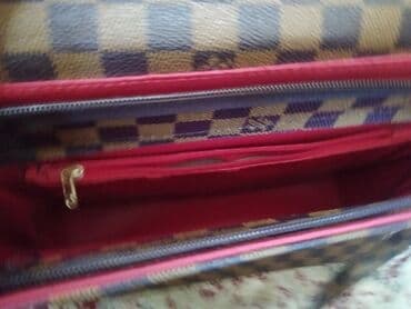 Айымдардын бут кийими: Сумка 300 сом
носила пару раз, всё чисто — 4