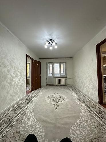 12th avenue: 2 комнаты, С мебелью частично — 3