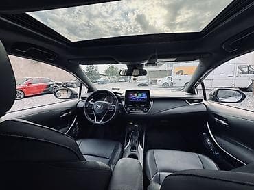 coroll: Toyota Corolla: 2020 г., 1.8 л, Вариатор, Гибрид, Седан — 7