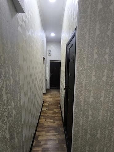 первомая: 3 комнаты, 53 м², Сталинка, 2 этаж, Косметический ремонт — 4