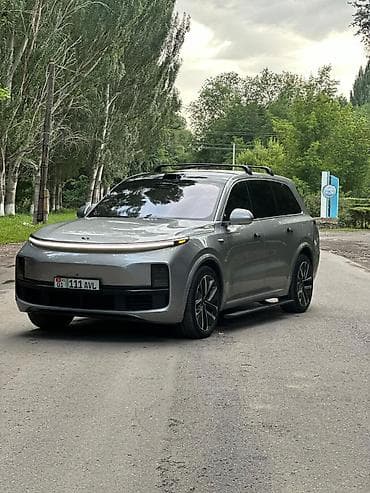 audi 2 3: Lixiang L9: 2023 г., 1.5 л, Автомат, Электромобиль, Кроссовер — 2