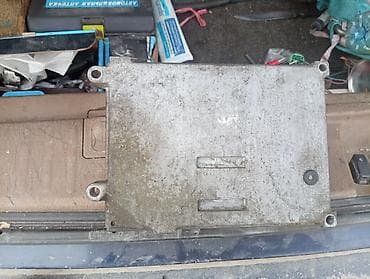 ЭБУ Акура мдх 2003 года Блок управления двигателем (ЭБУ) Motorola -