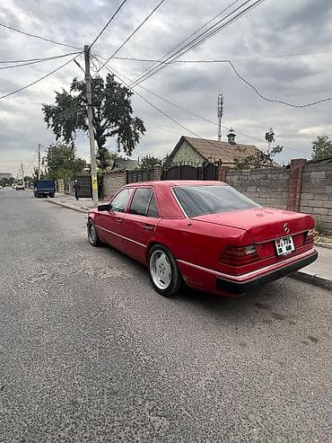 e32 bmw: Mercedes-Benz W124: 1991 г., 2.2 л, Механика, Бензин, Седан — 5
