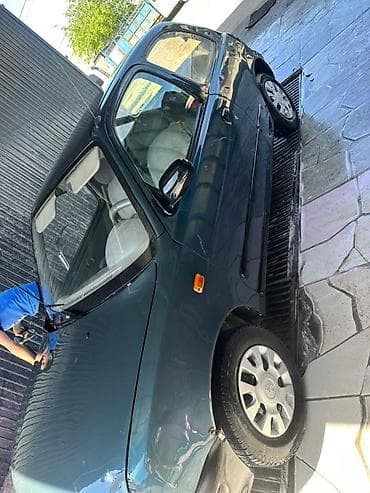 Nissan Micra: 1993 г., Механика, Бензин, Хэтчбэк
