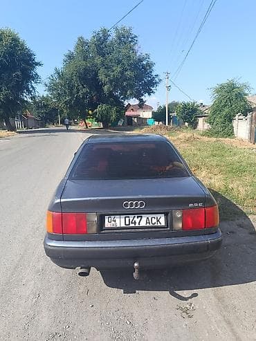 аудио касета: Audi 100: 1992 г., 2.3 л, Механика, Бензин, Седан — 4