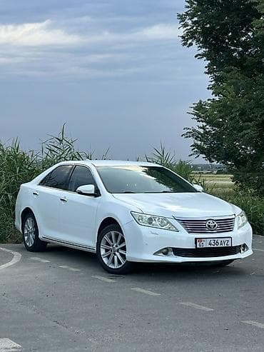 old man: Toyota Camry: 2012 г., 2.5 л, Автомат, Бензин, Седан — 3