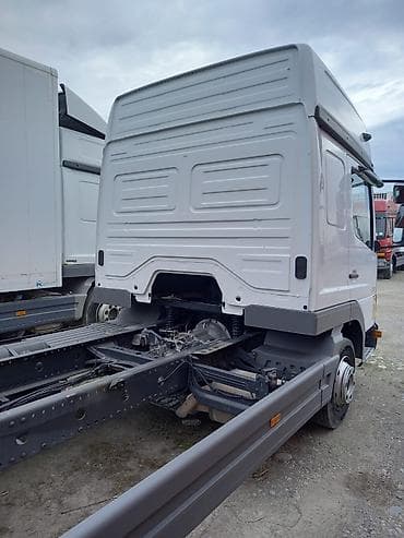 форт тиразид: Mercedes-Benz : 2001 г., 4.3 л, Механика, Дизель, Фургон — 4