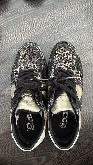 Личные вещи: Кроссовки, 37, Tommy Hilfiger, Б/у, цвет - Золотой — 1