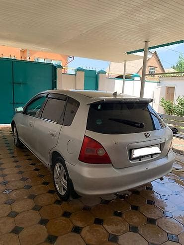 бар авто: Honda Civic: 2001 г., 1.5 л, Автомат, Бензин, Хетчбек — 4
