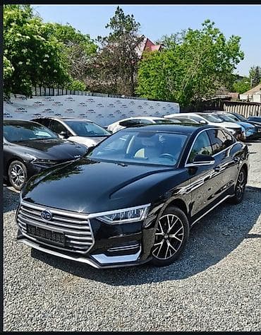BYD E9: 2021 г., Автомат, Электромобиль, Седан