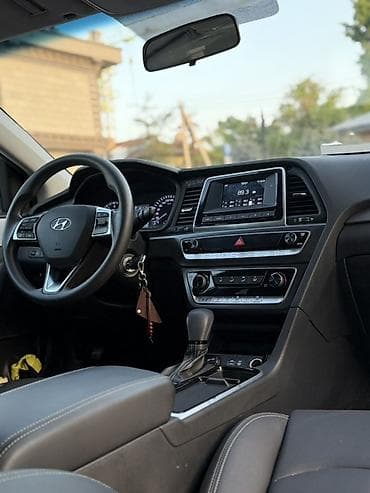 состоя: Hyundai Sonata: 2021 г., 2 л, Автомат, Газ, Седан — 7