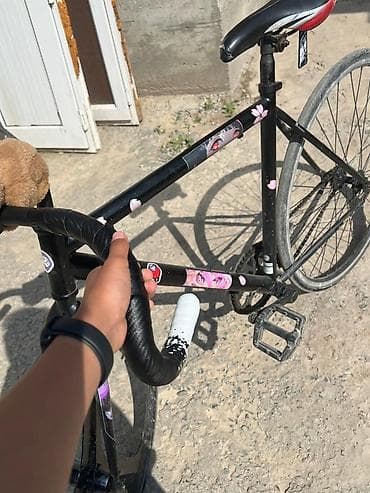 титановые велики: Фикс,рама М,капибара в подарок передное диска титановое,продаю так как — 1