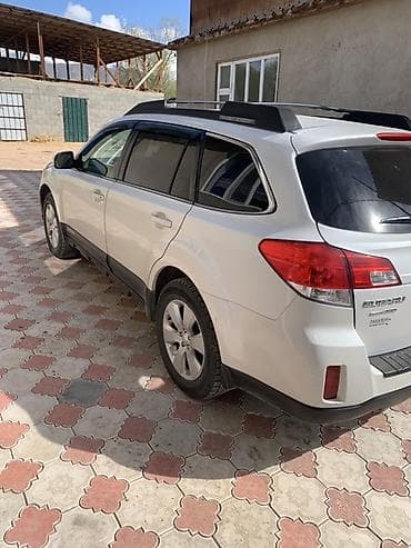 водный мото: Subaru Outback: 2010 г., Автомат, Бензин, Универсал — 6