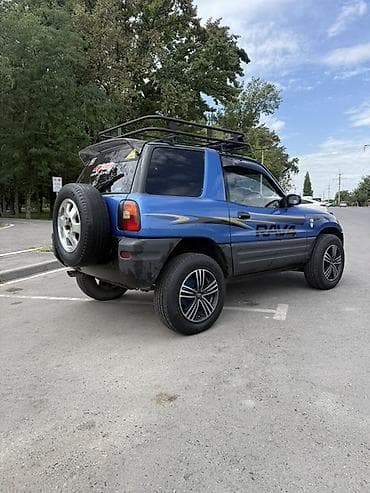 тоето пикник: Toyota RAV4: 1994 г., 2 л, Автомат, Газ, Внедорожник — 6