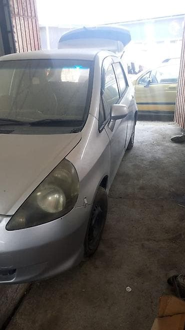 bmv 4: Honda Fit: 2004 г., Автомат, Бензин, Хэтчбэк — 2