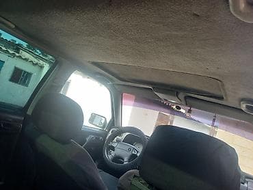 Унаа: Volkswagen Vento: 1994 г., 1.8 л, Кол менен иштөөчү, Бензин, Седан — 10