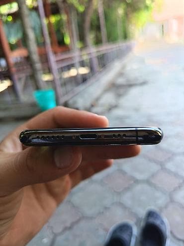 телефоны xiaomi redmi 10 с: IPhone Xs, Б/у, 256 ГБ, Black Titanium, Зарядное устройство, Чехол, 65 % — 4