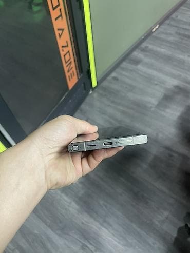 samsung galaxy j8: Samsung Galaxy S24 Ultra, цвет - Серый — 2