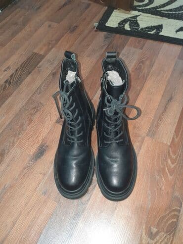 сапоги из натурального меха и кожи: Натуральный кожа и мех. Качество отличное — 1