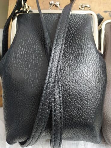 у настоящей женщины должно быть сумочка из италии: Шикарные, кожаные сумочки-кошельки, очень удобные, вместительные — 18