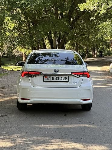продажа авто тойота королла: Toyota Corolla: 2022 г., 1.8 л, Вариатор, Гибрид, Седан — 6