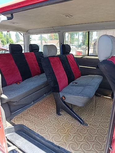 2 4 д: Volkswagen Transporter: 1991 г., 0.2 л, Механика, Газ, Минивэн — 7