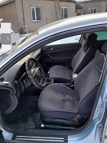 Volkswagen Passat: 2003 г., 2 л, Механика, Бензин, Седан at lalafo.kg Volkswagen Passat: 2003 г., 2 л, Механика, Бензин, Седан