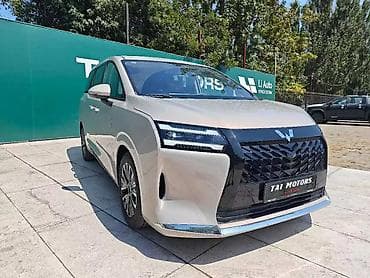 spark 2012: Wuling Startlight 730 PHEV— семейный 7‑местный минивэн с современным — 1