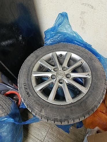 100 с4: Колеса в сборе 215 / 60 / R 16, Зима, Б/у, Комплект, Легковые, Литые, отверстий - 5 — 1