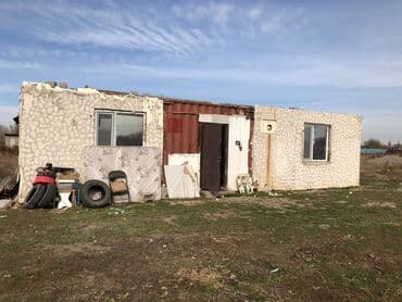 дом с времянкой: Бытовой модуль/вагончик для размещения на участке. Частично утеплён — 1