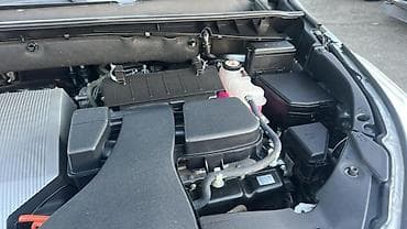 tcl 200: Toyota Highlander: 2019 г., 3.5 л, Автомат, Гибрид, Внедорожник — 7