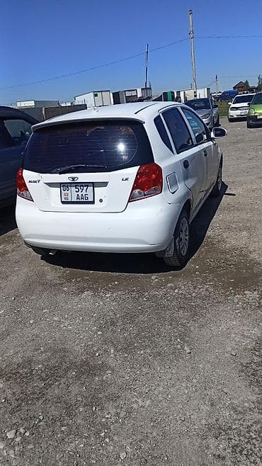 дейбо калос: Daewoo Kalos: 2002 г., 1.5 л, Ручные, Бензин, Хэтчбэк — 2