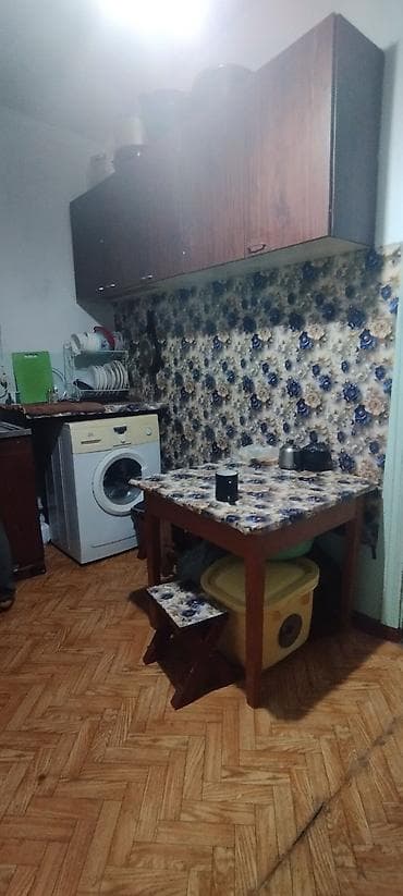 Продажа комнат: Продаётся 2-комнатная квартира (дом барачного типа), г. Кант, ул — 8