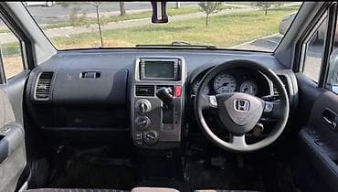 нонда спайк: Honda Mobilio: 2003 г., 1.5 л, Автомат, Бензин, Минивэн — 7