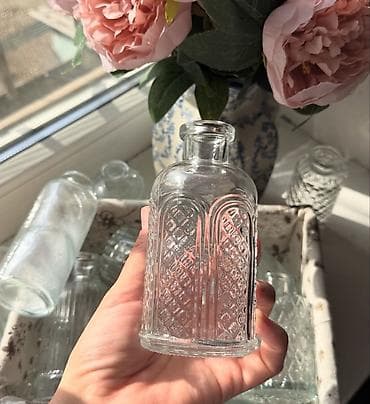 кийим жайгыч: Чачка арналган аксессуар, Чачка сайгыч, Балдага, Материалы: Металл — 3