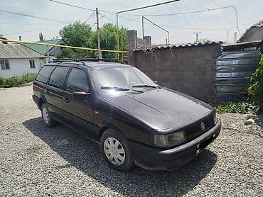 Volkswagen: Volkswagen Passat: 1994 г., 1.8 л, Механика, Бензин, Универсал — 2