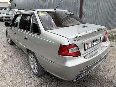 byd e5: Daewoo Nexia: 2008 г., 1.5 л, Механика, Газ, Седан — 4