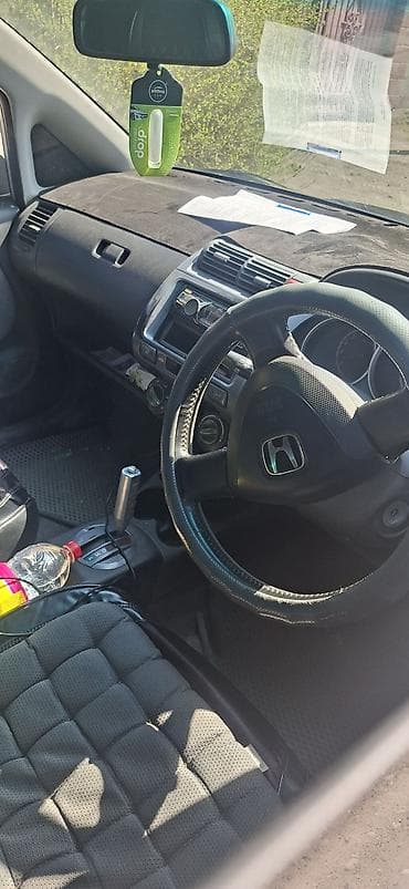 jazz: Honda Fit: 2002 г., 1.3 л, Автомат, Бензин, Хэтчбэк — 6