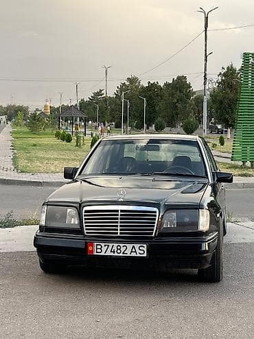 панель w211: Mercedes-Benz W124: 1992 г., 2 л, Механика, Бензин, Седан — 1