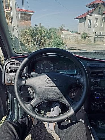 rav4 2004: Toyota Avensis: 2000 г., 2 л, Ручные, Бензин, Седан — 6