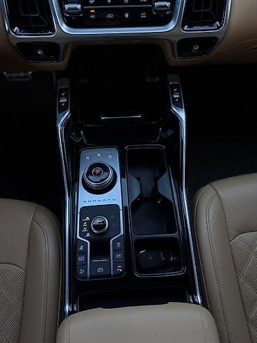 Транспорт: Kia Sorento: 2021 г., 2.2 л, Автомат, Дизель, Кроссовер — 10