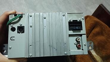 оригинал наушник: Колдонулган, 2-DIN, Системасыз, Оперативдик эс-тутумсуз ГБ ОЭТ, Камтылган эс-тутумсуз Гб ПЗУ — 2